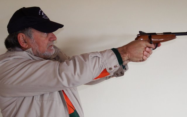 Johan van der Mescht van Franskraal wat by die WP se Skietspan ingesluit is